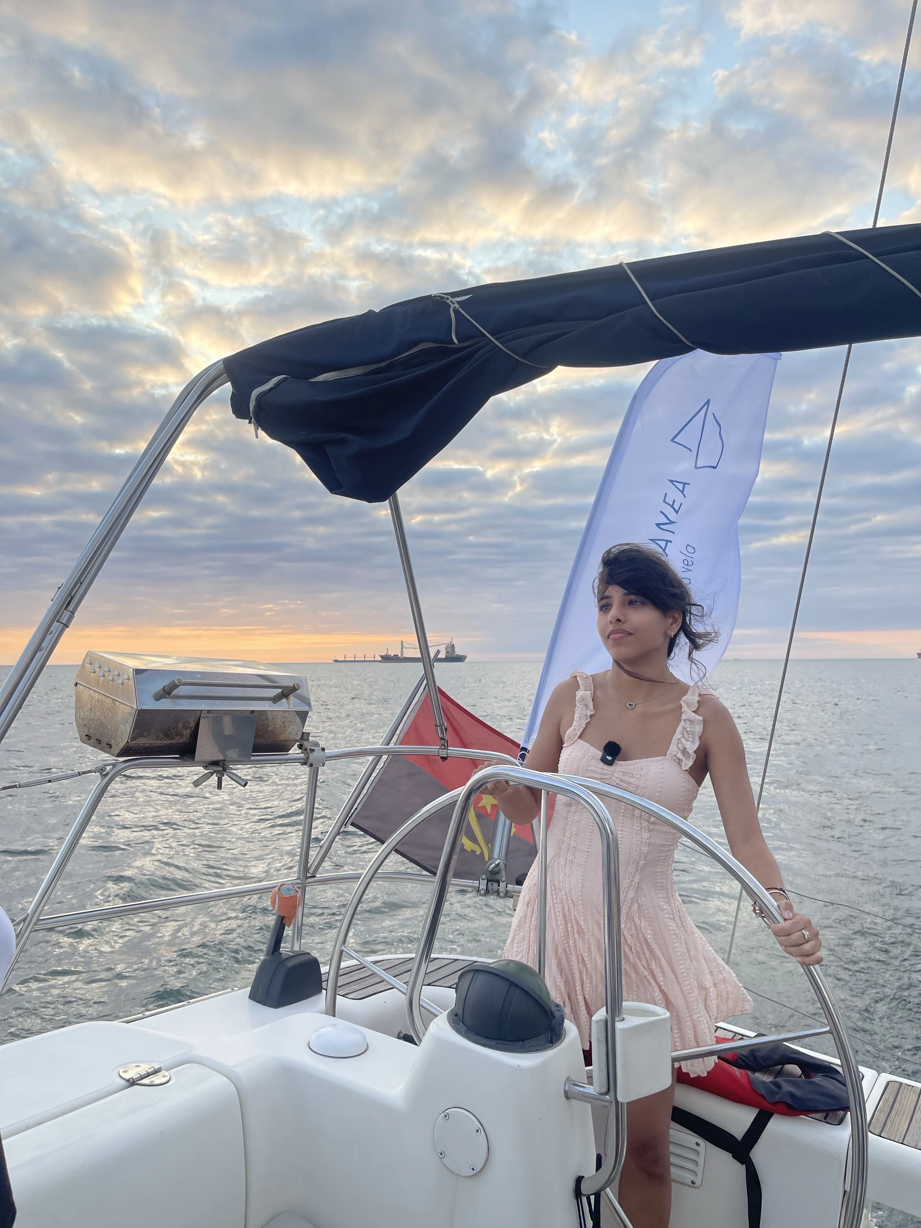 Mayra González em Angola